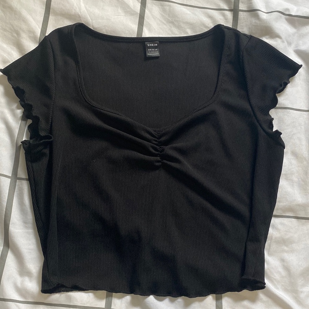 EZwear Ruched Sweetheart Neck Lettuce Trim Tee